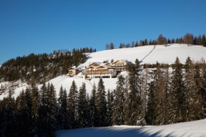  Kräuterhotel Zischghof  Нова Поненте